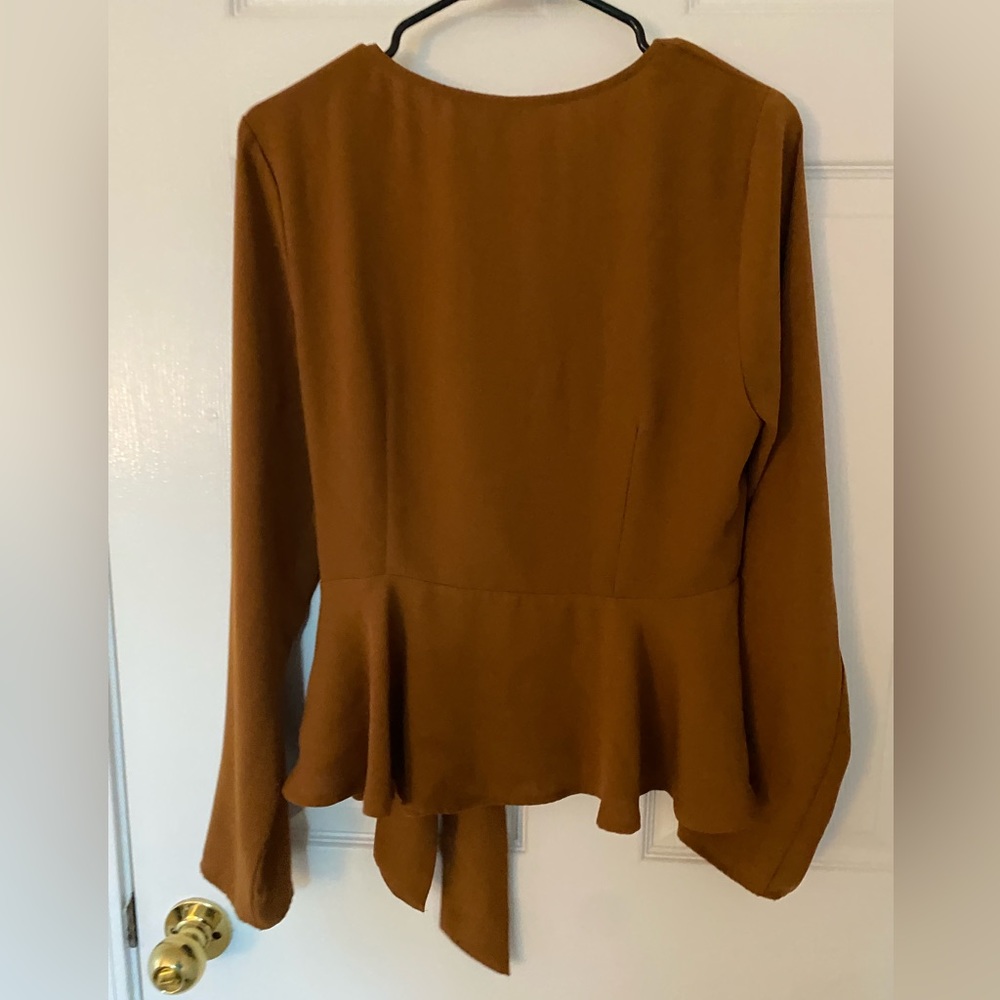 Flattering Rust Top - Picture 3 of 3